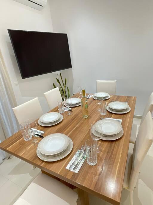 The Cosy Nest - Breakfast Lncluded Apartamento Rhodes City Exterior foto